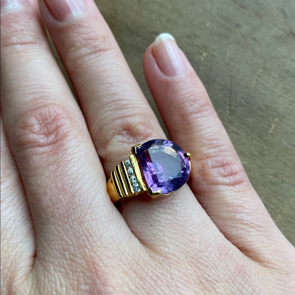 Amethyst and Sterling Silver Size 6.5 Ring February Birthstone Birthday Gift - Picture 3 of 8